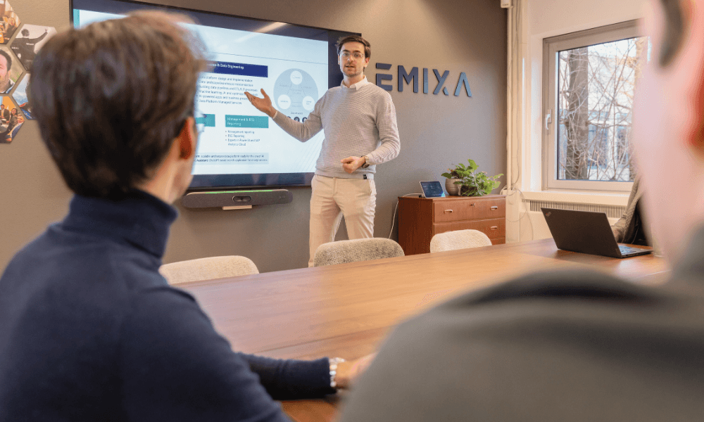 IT Architecture & Strategy  Heder