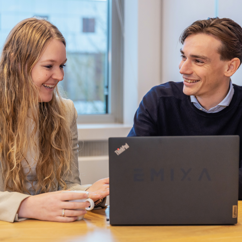 Data & Analytics  Services  Header
